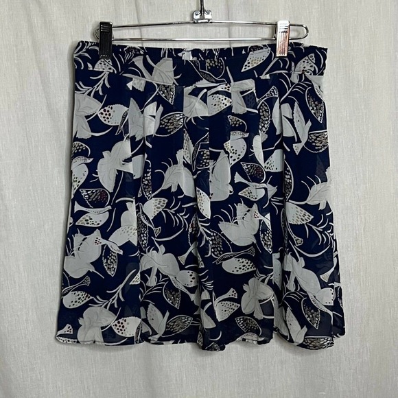 Old Navy Women's Blue & White Bird Pattern Sheer Circle, Skater Skirt S - Picture 1 of 11